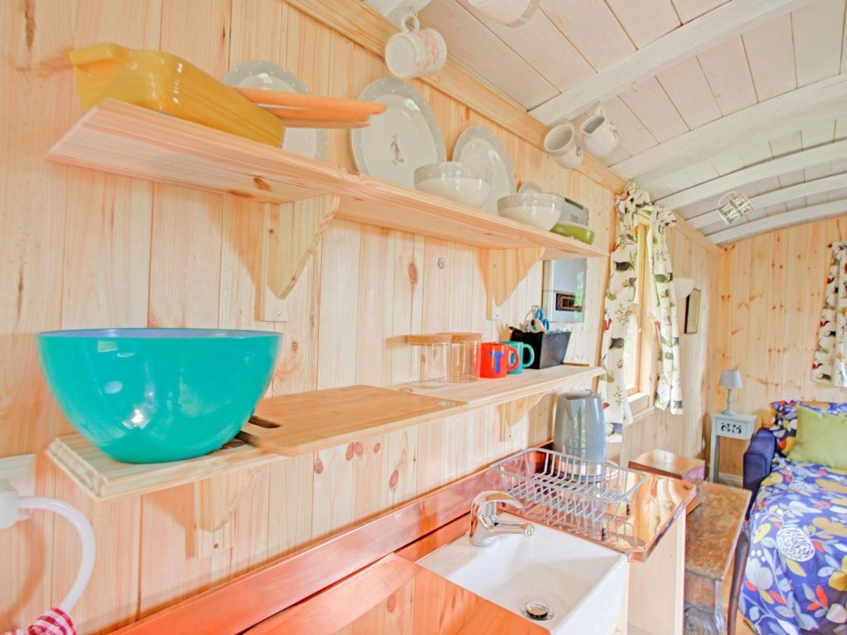 Hill View Holiday Home With Garden تونتون الغرفة الصورة